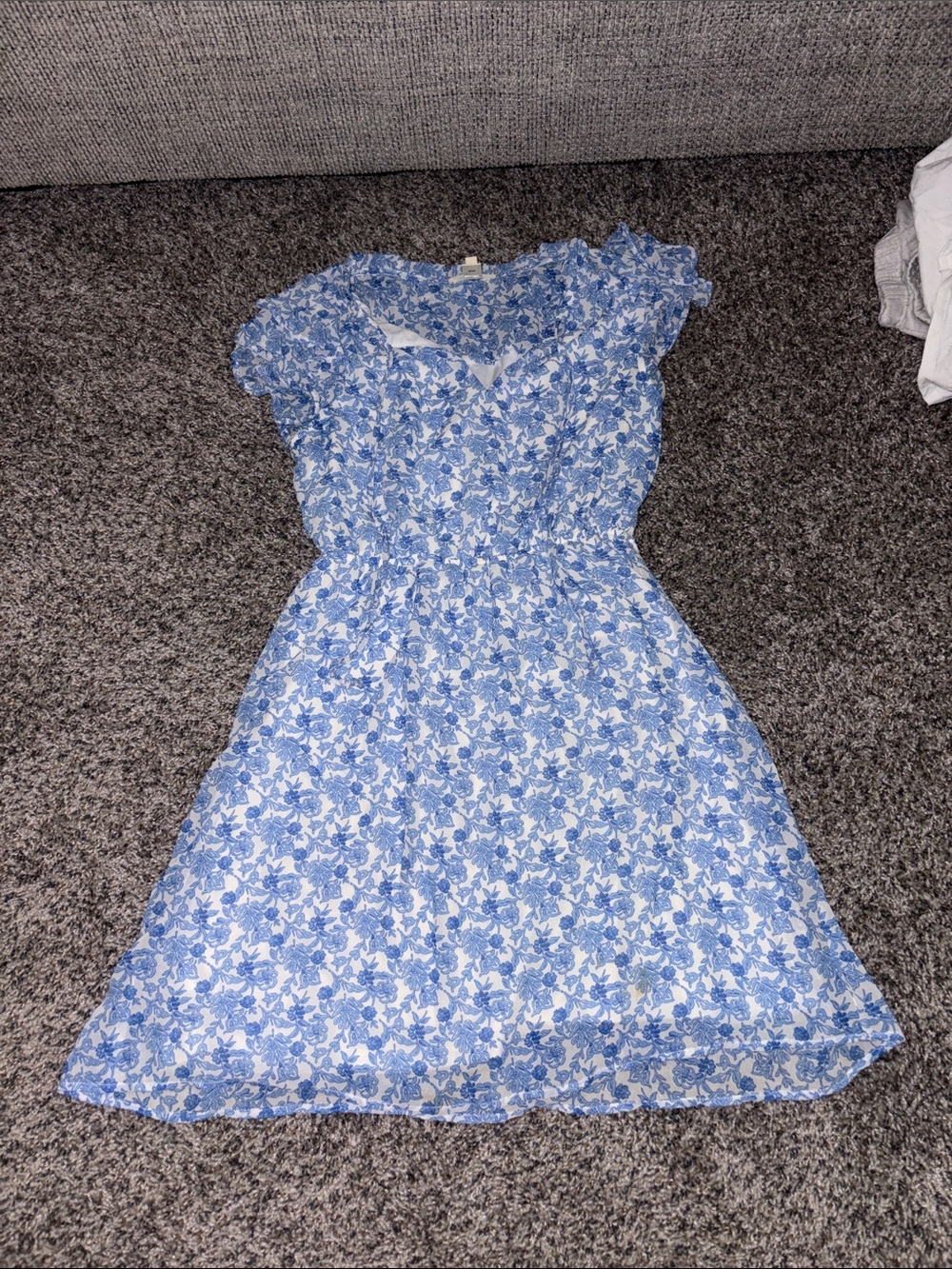 Monteau Blue and White Floral Short-Sleeve Dress